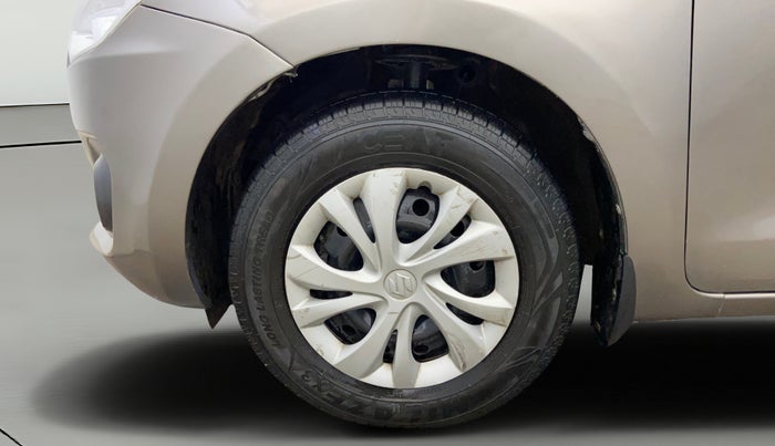 2020 Maruti Swift VXI AMT, Petrol, Automatic, 43,040 km, Left Front Wheel