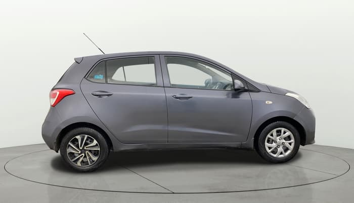 2017 Hyundai Grand i10 SPORTZ 1.2 KAPPA VTVT, Petrol, Manual, 55,414 km, Right Side View