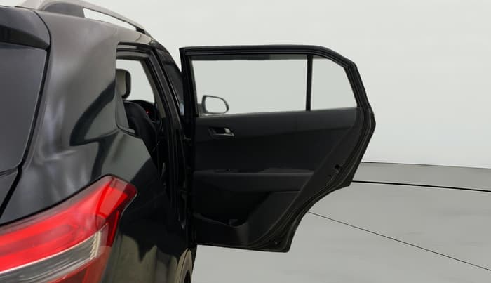 2016 Hyundai Creta SX PLUS 1.6 PETROL, Petrol, Manual, 99,701 km, RHS Rear Door