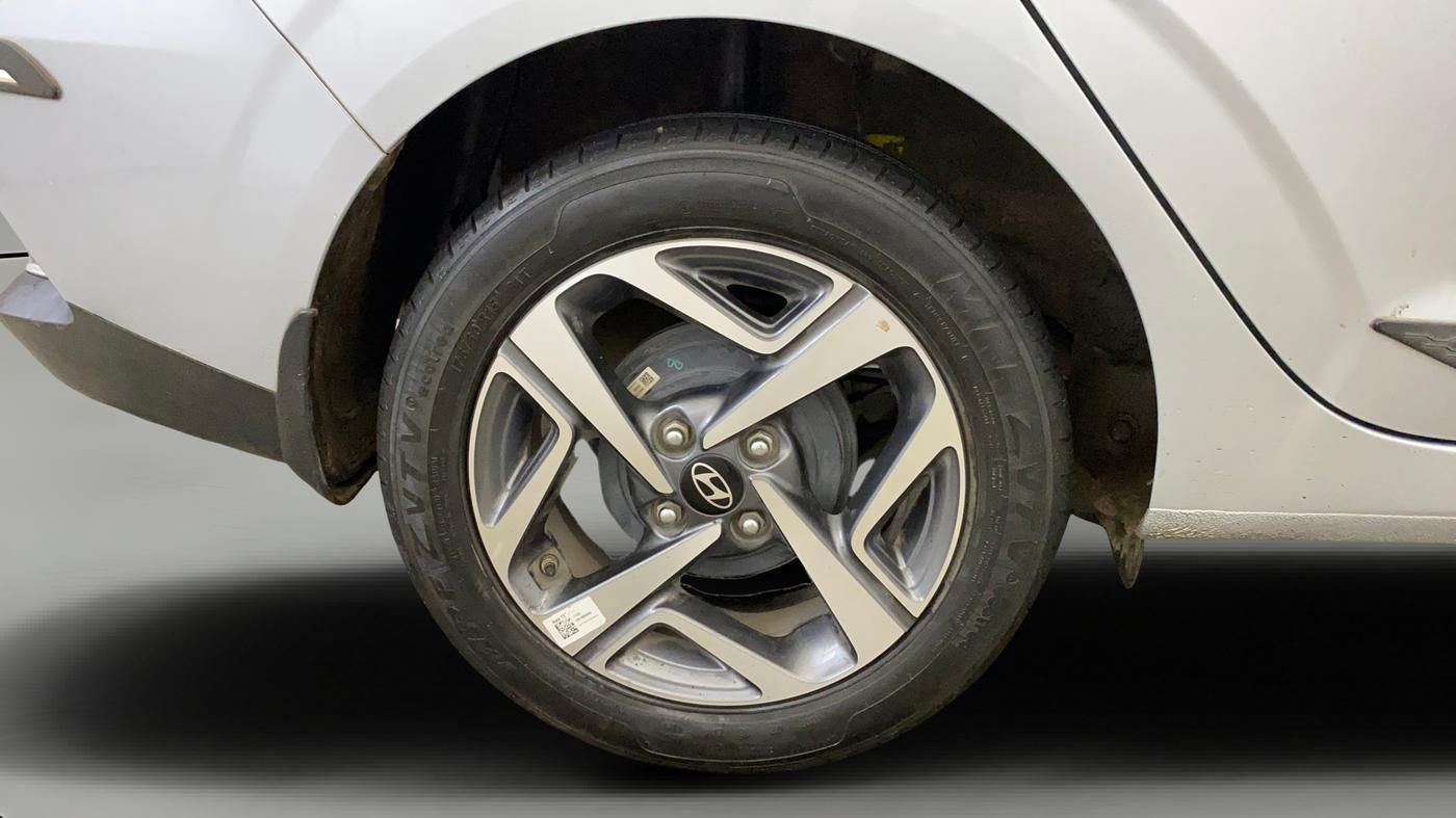 2024 Hyundai AURA SX 1.2 CNG, CNG, Manual, 37,225 km, Right Rear Wheel