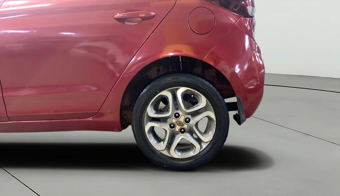 2018 Hyundai Elite i20 ASTA 1.4 CRDI DUAL TONE, Diesel, Manual, 1,14,280 km, Left Rear Wheel