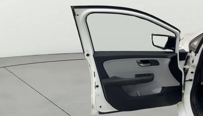 2021 Tata ALTROZ XZ DIESEL, Diesel, Manual, 37,813 km, LHS Front Door