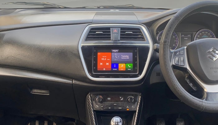 2022 Maruti S Cross ALPHA 1.5, Petrol, Manual, 47,877 km, Air Conditioner