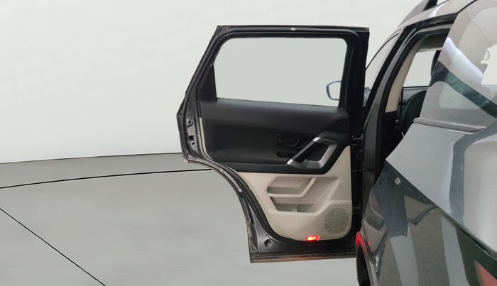 2022 Tata Safari XM, Diesel, Manual, 63,239 km, LHS Rear Door