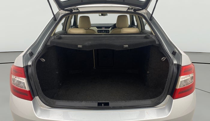 2016 Skoda Octavia STYLE PLUS AT 1.8 TSI, Petrol, Automatic, 94,300 km, Boot Open Zoomed View