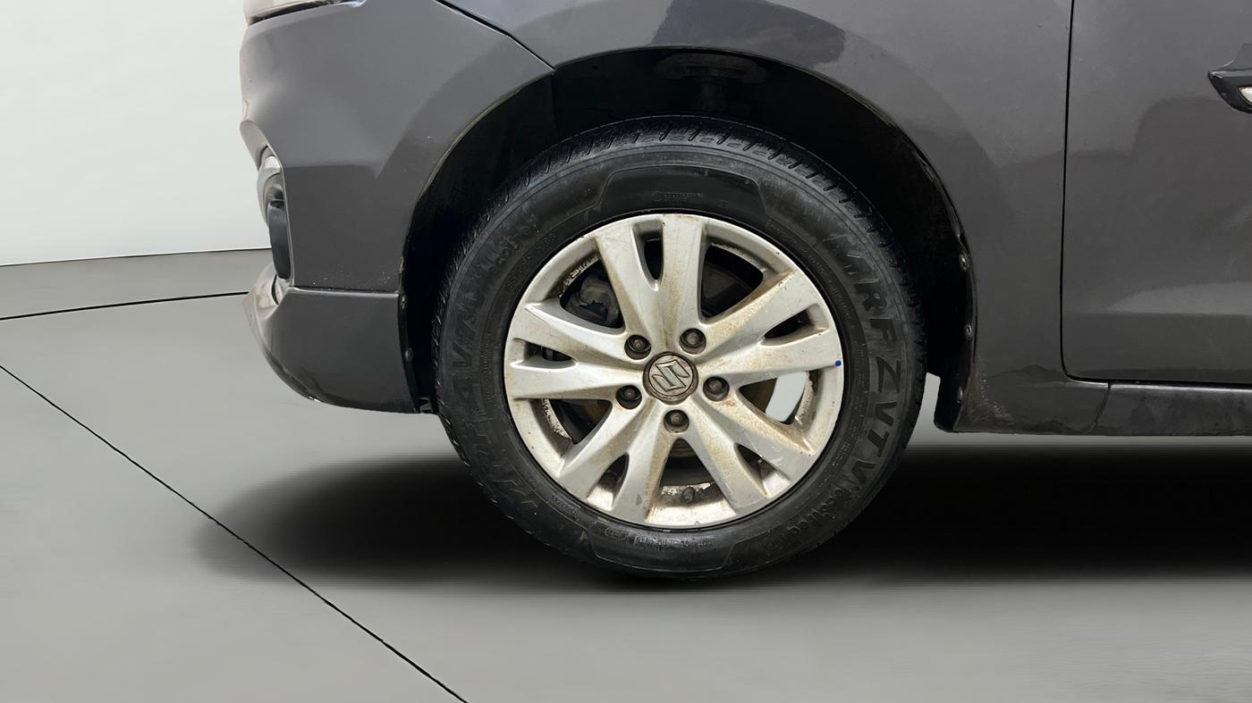 2018 Maruti Ertiga ZXI+, Petrol, Manual, 50,714 km, Left Front Wheel
