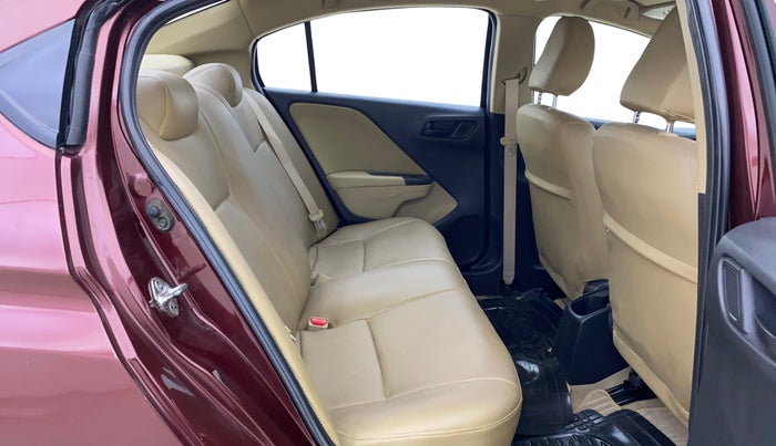 2014 Honda City 1.5L I-VTEC S MT, Petrol, Manual, 34,709 km, Right Side Rear Door Cabin