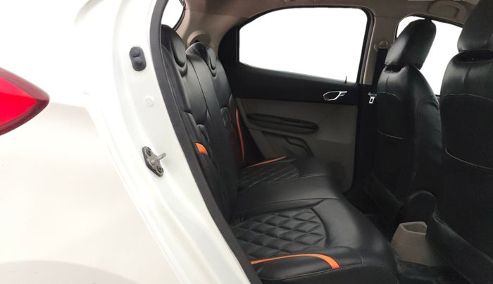 2019 Tata Tiago XZ PETROL, Petrol, Manual, 70,716 km, Right Side Rear Door Cabin