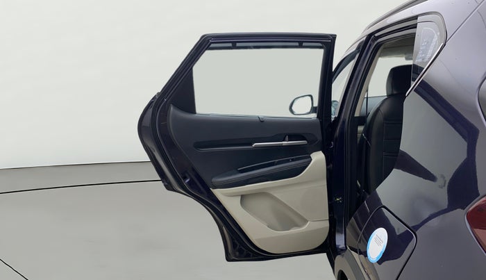 2023 KIA SONET HTX 1.5 DIESEL IMT, Diesel, Manual, 28,079 km, LHS Rear Door