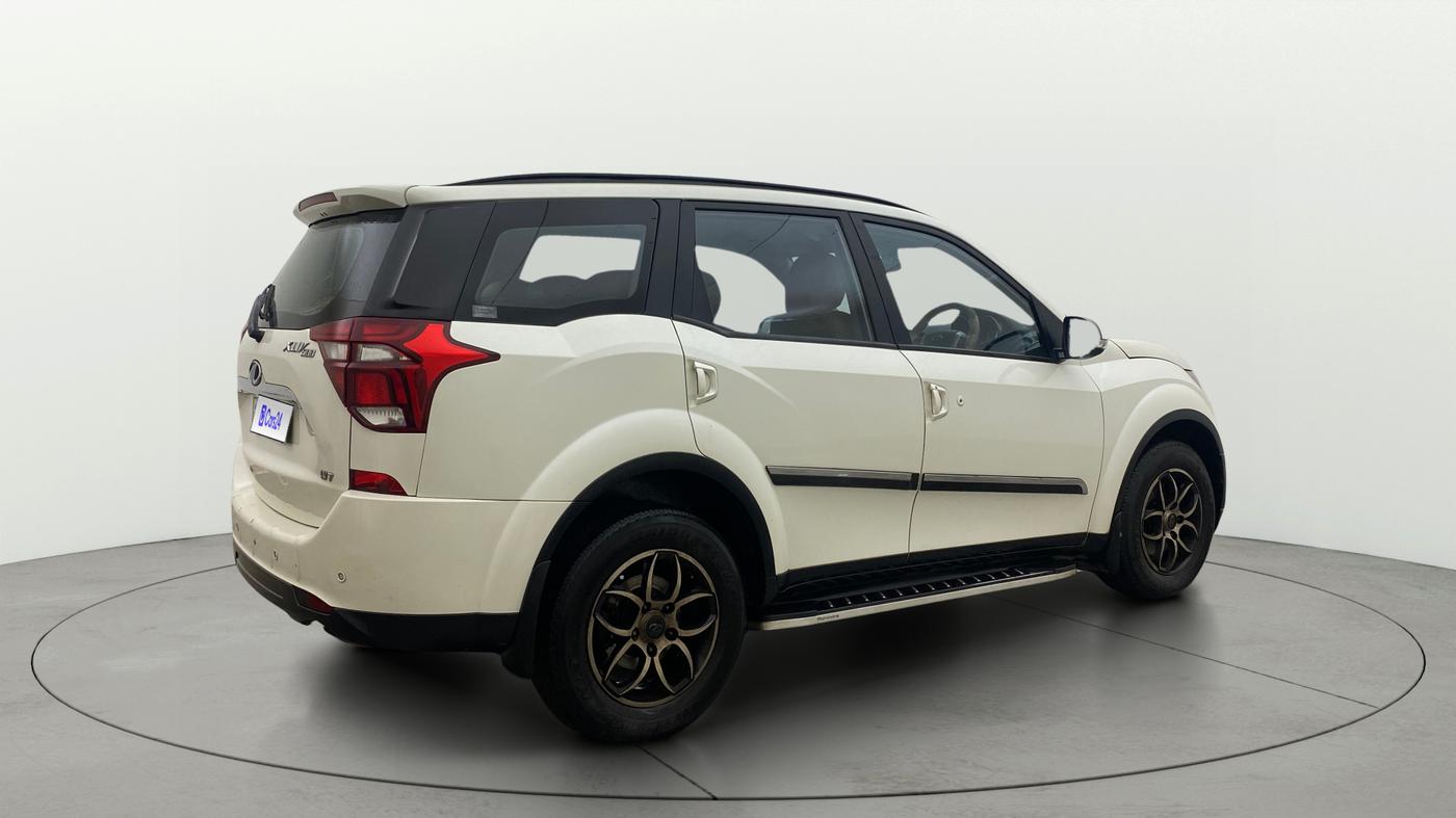 2020 Mahindra XUV500 W7, Diesel, Manual, 44,835 km, Right Back Diagonal