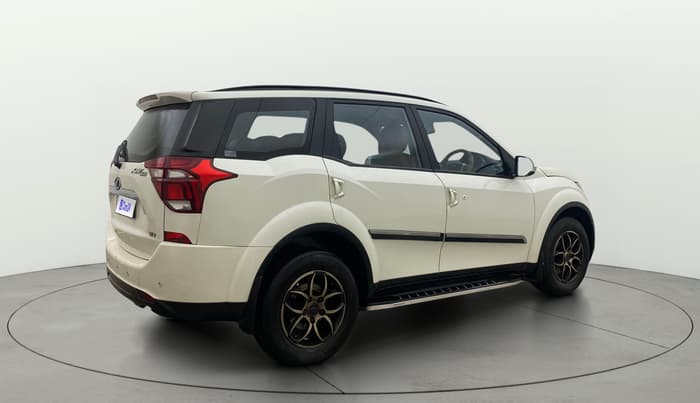 2020 Mahindra XUV500 W7, Diesel, Manual, 44,835 km, Right Back Diagonal