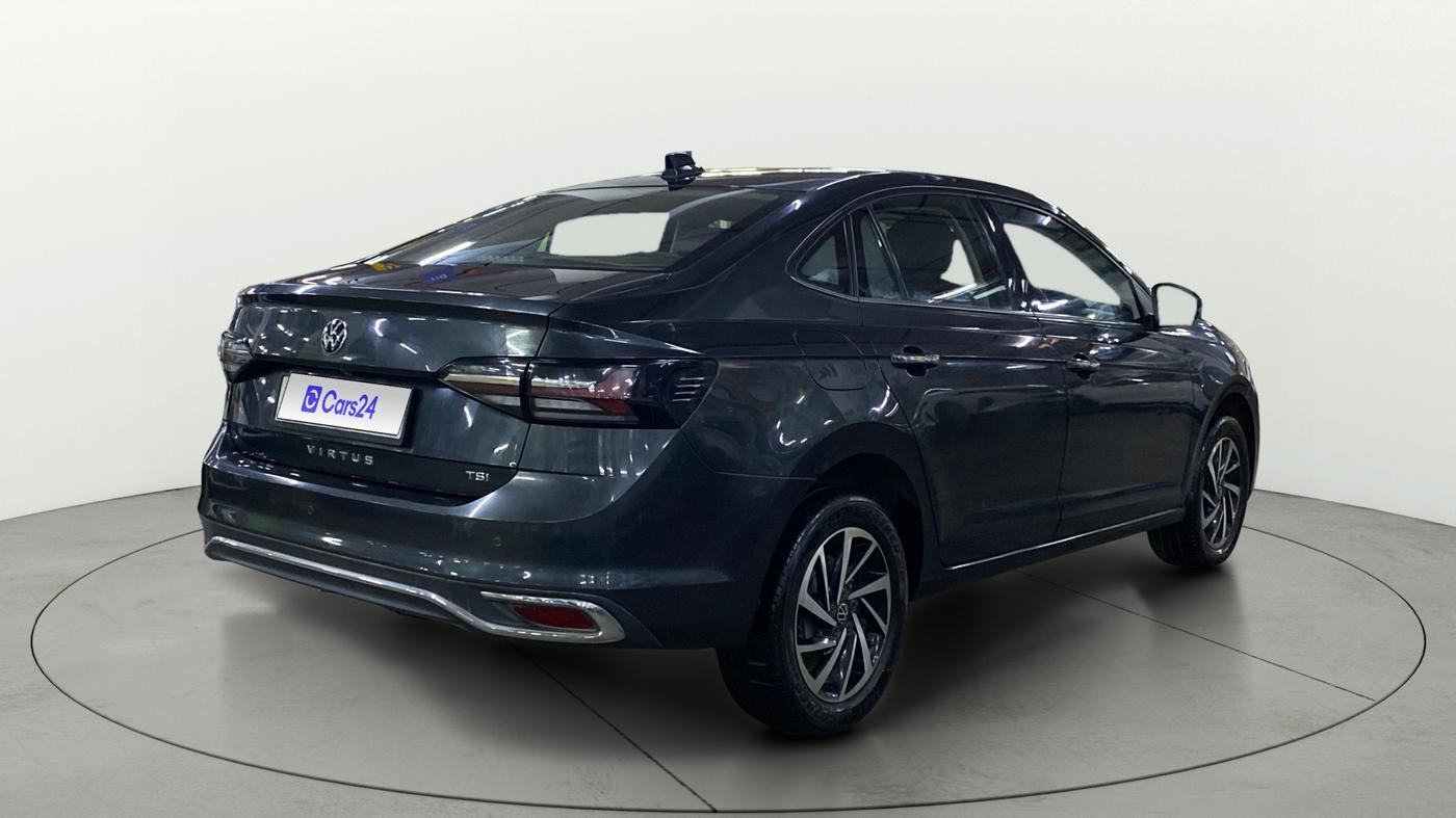 2024 Volkswagen VIRTUS TOPLINE TSI 1.0 AT, Petrol, Automatic, 53,700 km, Right Back Diagonal