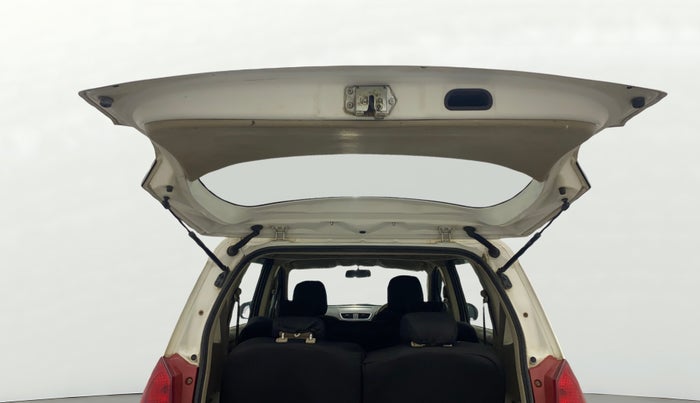 2016 Maruti Ertiga ZDI + SHVS, Diesel, Manual, 97,849 km, Boot Door Open