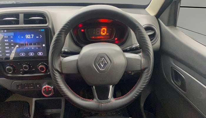 2016 Renault Kwid RXT 1.0 AMT, Petrol, Automatic, 42,049 km, Steering Wheel Close Up