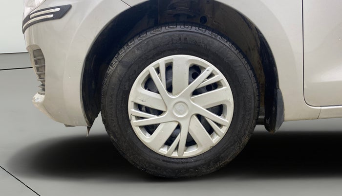 2019 Maruti Swift VXI, Petrol, Manual, 39,184 km, Left Front Wheel