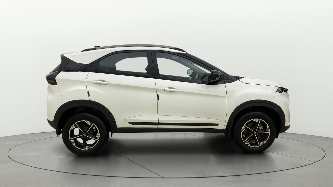 2025 Tata NEXON CREATIVE+ AMT 1.2 PETROL, Petrol, Automatic, 20,665 km, Right Side View