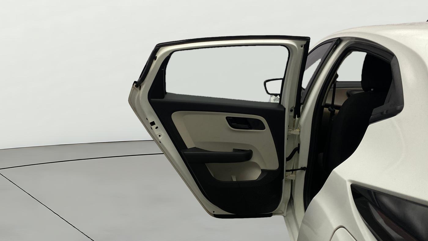 2021 Tata ALTROZ XM PLUS PETROL, Petrol, Manual, 65,950 km, LHS Rear Door