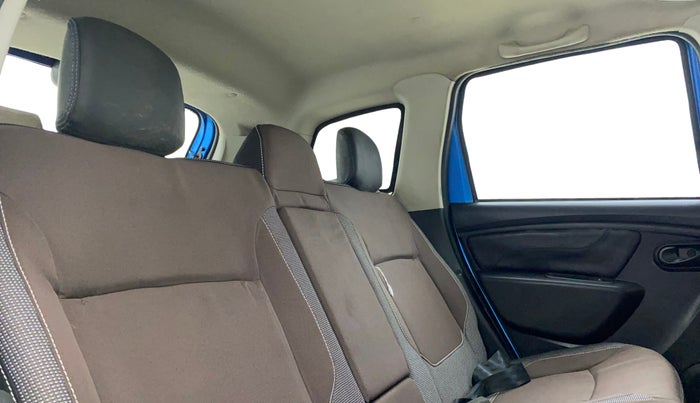 2019 Renault Duster RXS OPT CVT, Petrol, Automatic, 40,664 km, Right Side Rear Door Cabin