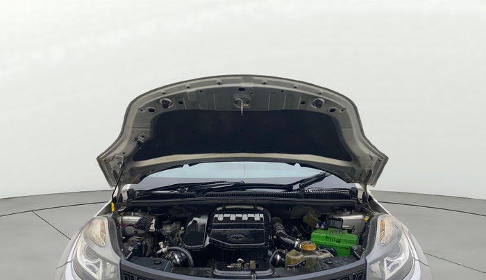 2018 Tata NEXON XZA PLUS DIESEL, Diesel, Automatic, 1,35,486 km, Open Bonet