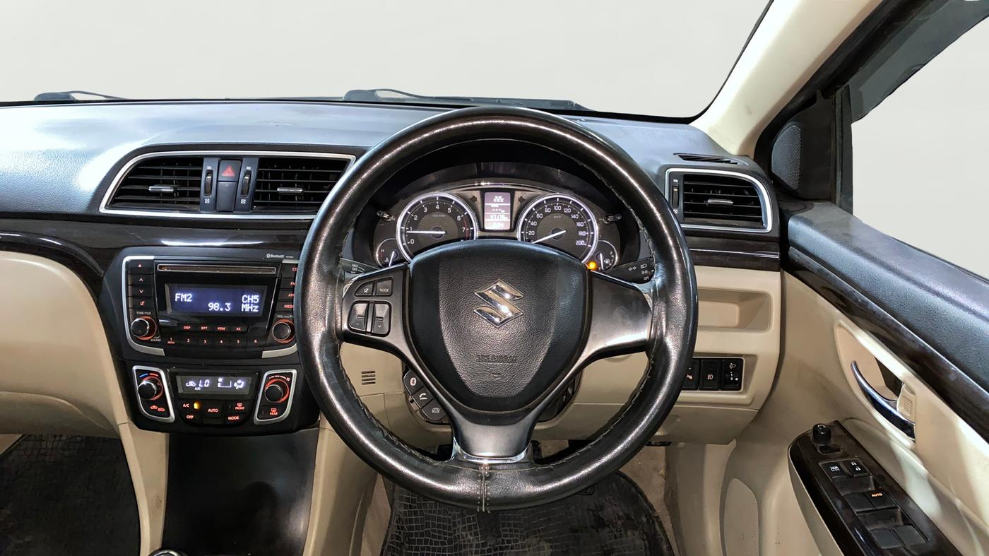 2018 Maruti Ciaz ZETA 1.4  MT PETROL, Petrol, Manual, 47,187 km, Steering Wheel Close Up