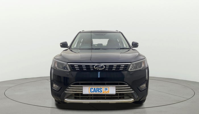 2020 Mahindra XUV300 W8 1.5 DIESEL, Diesel, Manual, 1,04,106 km, Front