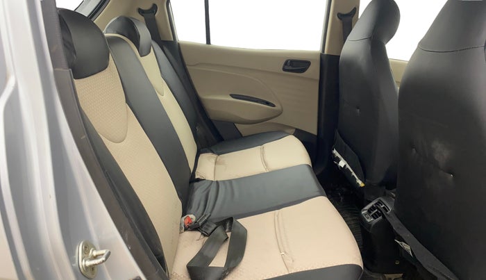 2021 Hyundai NEW SANTRO SPORTZ EXECUTIVE MT CNG, CNG, Manual, 79,736 km, Right Side Rear Door Cabin