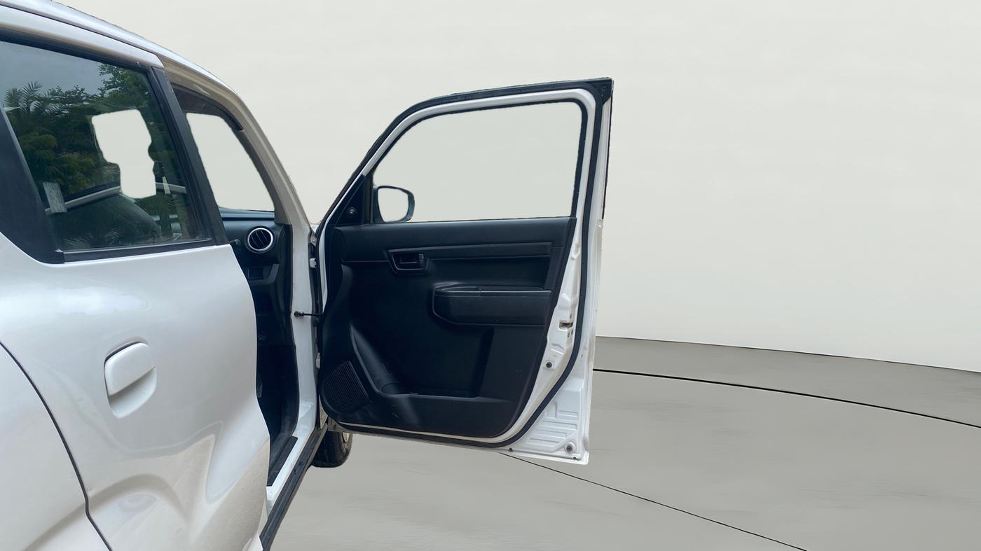 2019 Maruti S PRESSO VXI PLUS AMT, Petrol, Automatic, 45,482 km, RHS Front Door