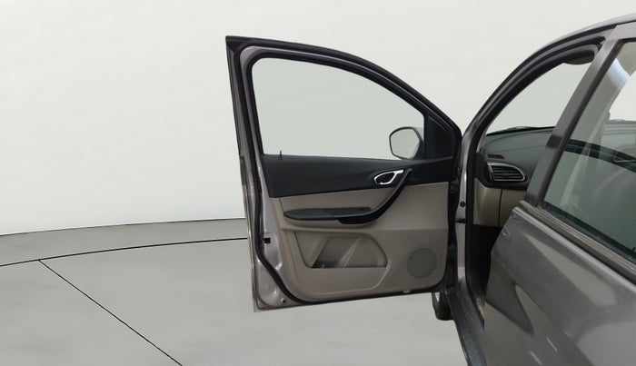 2018 Tata Tiago XZ PETROL, Petrol, Manual, 15,760 km, LHS Front Door