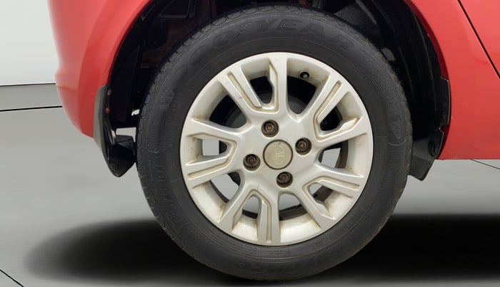 2016 Tata Tiago XZ PETROL, Petrol, Manual, 57,146 km, Right Rear Wheel