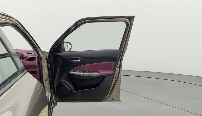 2018 Maruti Swift VXI AMT, Petrol, Automatic, 59,726 km, RHS Front Door