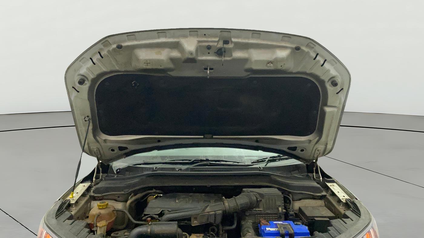2020 Mahindra XUV300 W8 (O) 1.2 PETROL, Petrol, Manual, 91,363 km, Open Bonet