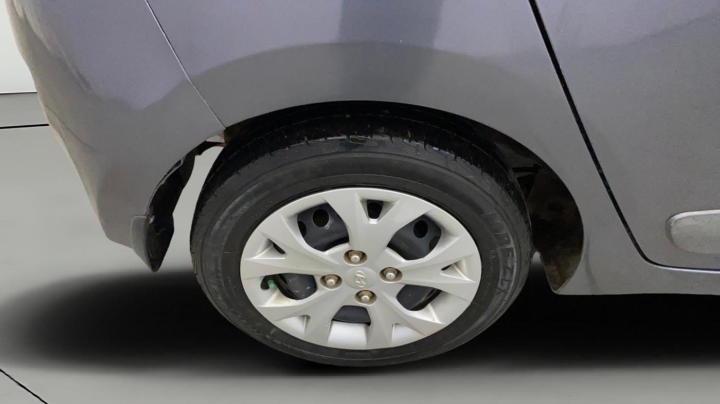 2014 Hyundai Grand i10 SPORTZ 1.2 KAPPA VTVT, Petrol, Manual, 48,983 km, Right Rear Wheel