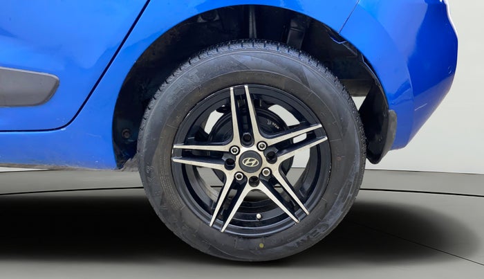 2017 Hyundai Grand i10 SPORTZ (O) AT 1.2 KAPPA VTVT, Petrol, Automatic, 44,634 km, Left Rear Wheel