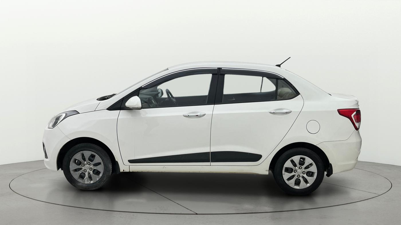 2015 Hyundai Xcent S 1.2, Petrol, Manual, 89,441 km, Left Side