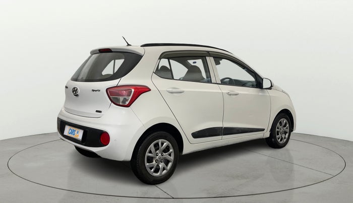 2017 Hyundai Grand i10 SPORTZ (O) 1.2 KAPPA VTVT, Petrol, Manual, 70,552 km, Right Back Diagonal