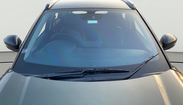 2023 Tata NEXON XMA PETROL, Petrol, Automatic, 36,202 km, Front Windshield