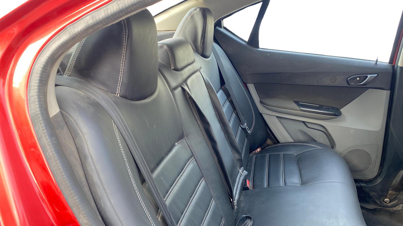 2018 Tata TIGOR XZ PETROL, CNG, Manual, 94,695 km, Right Side Rear Door Cabin
