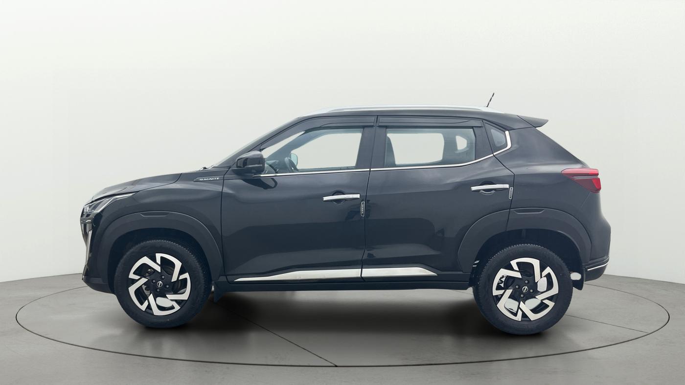 2022 Nissan MAGNITE XV PREMIUM TURBO CVT, Petrol, Automatic, 42,756 km, Left Side