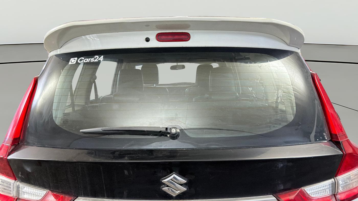 2019 Maruti XL6 ALPHA AT, Petrol, Automatic, 1,25,848 km, Rear Windshield
