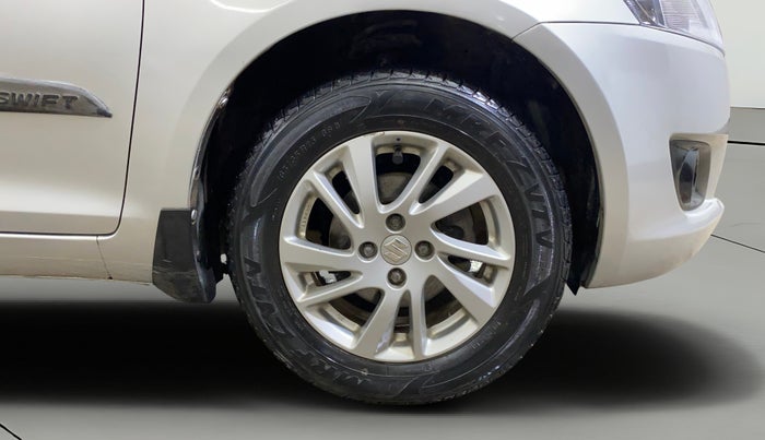 2013 Maruti Swift ZXI, Petrol, Manual, 20,431 km, Right Front Wheel