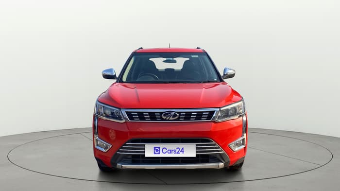 2020 Mahindra XUV300 W8 1.2 PETROL, Petrol, Manual, 31,803 km, Front
