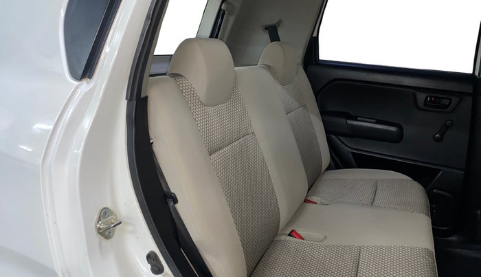 2021 Maruti New Wagon-R LXI 1.0, Petrol, Manual, 80,319 km, Right Side Rear Door Cabin