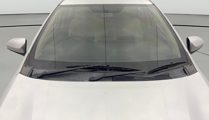 2019 Toyota YARIS J MT, Petrol, Manual, 1,27,430 km, Front Windshield