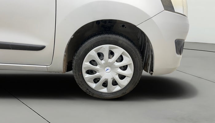 2018 Maruti Wagon R 1.0 VXI, Petrol, Manual, 35,511 km, Right Front Wheel