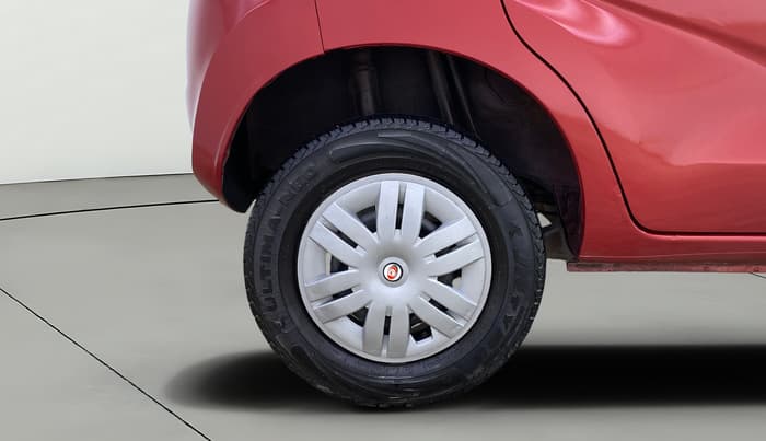 2019 Datsun Redi Go S 1.0, Petrol, Manual, 39,169 km, Right Rear Wheel