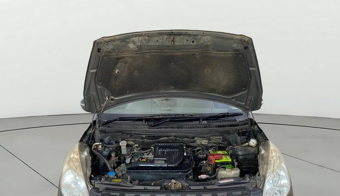 2015 Maruti Ertiga VXI CNG, CNG, Manual, 81,031 km, Open Bonet