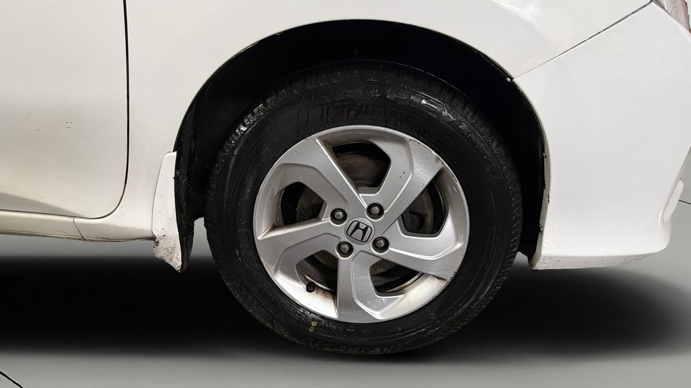 2014 Honda City 1.5L I-VTEC VX, Petrol, Manual, 1,02,193 km, Right Front Wheel