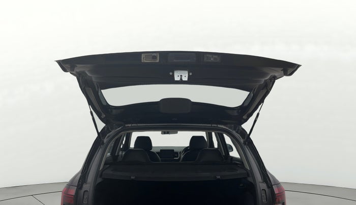 2023 Hyundai VENUE S 1.2, Petrol, Manual, 30,571 km, Boot Door Open