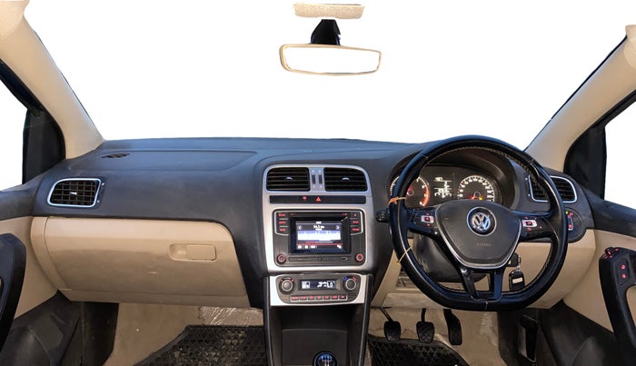 2016 Volkswagen Ameo HIGHLINE1.2L, Petrol, Manual, 1,07,901 km, Dashboard