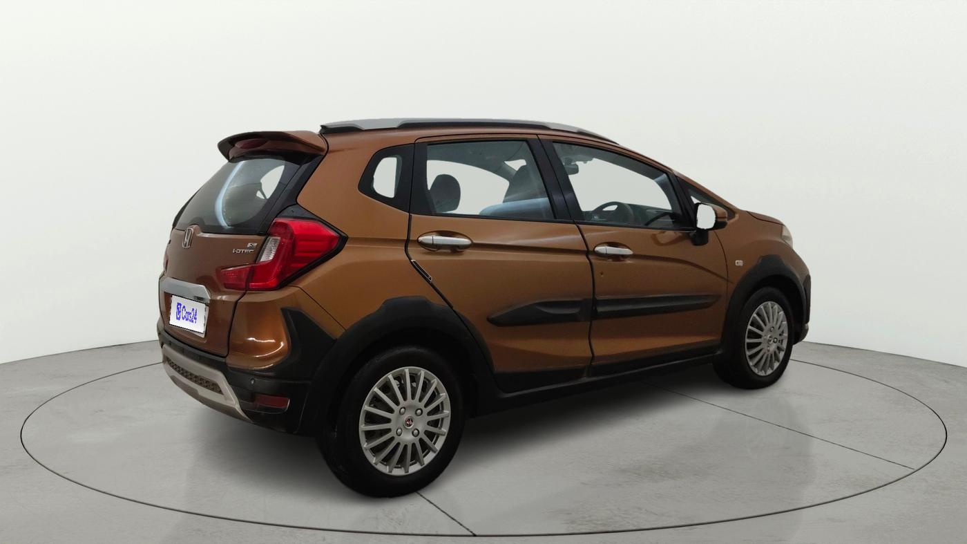 2017 Honda WR-V 1.5L I-DTEC S MT, Diesel, Manual, 88,911 km, Right Back Diagonal
